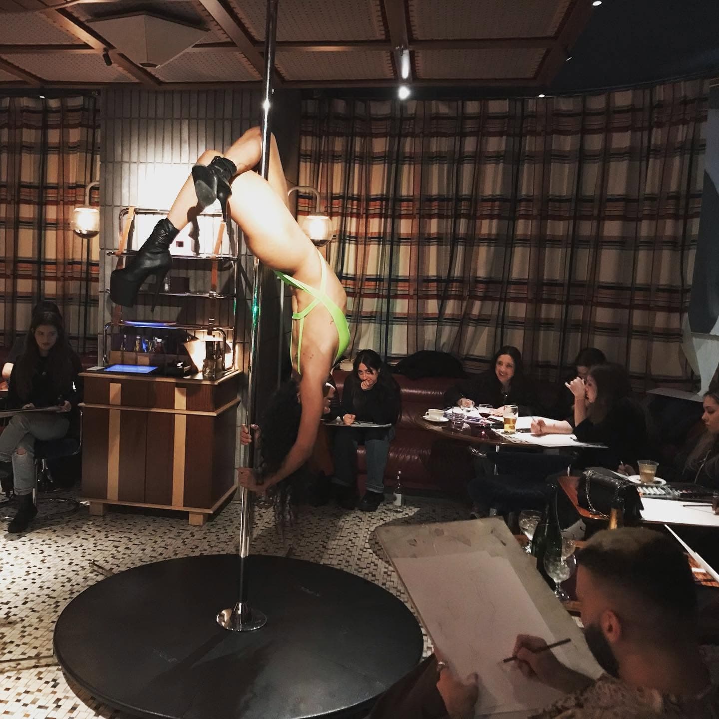 Third-wave feminism. Life drawing with ELSC.